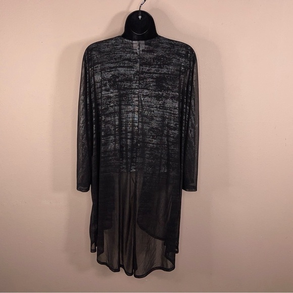 LARGE LULAROE BLACK SILVER SHRUG LIGHTWEIGHT GOTH FLOWY - Picture 5 of 12